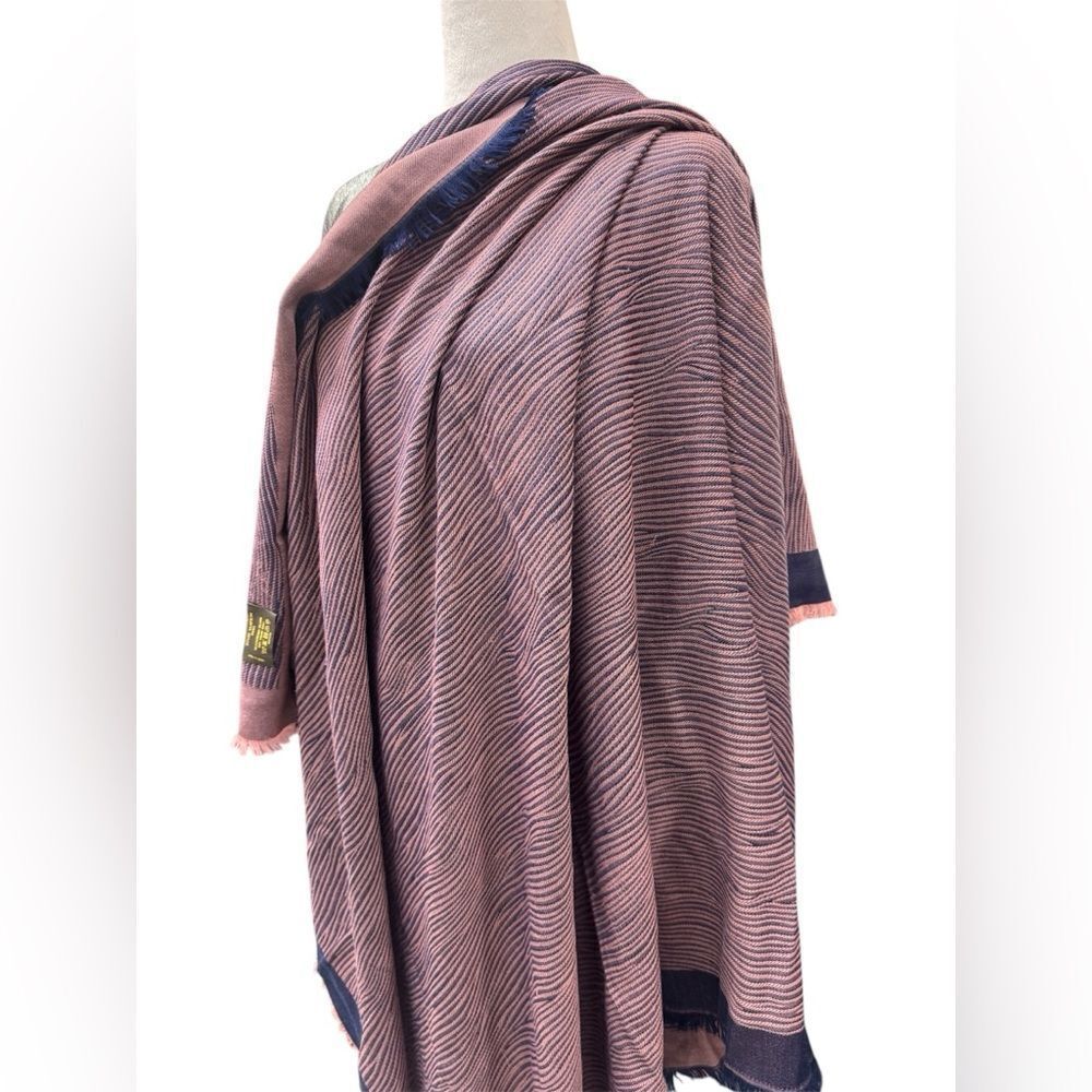 Auth Louis Vuitton Blue Pink Epi Textured Wrap Shawl Stole Cashmere Silk - Picture 5 of 13